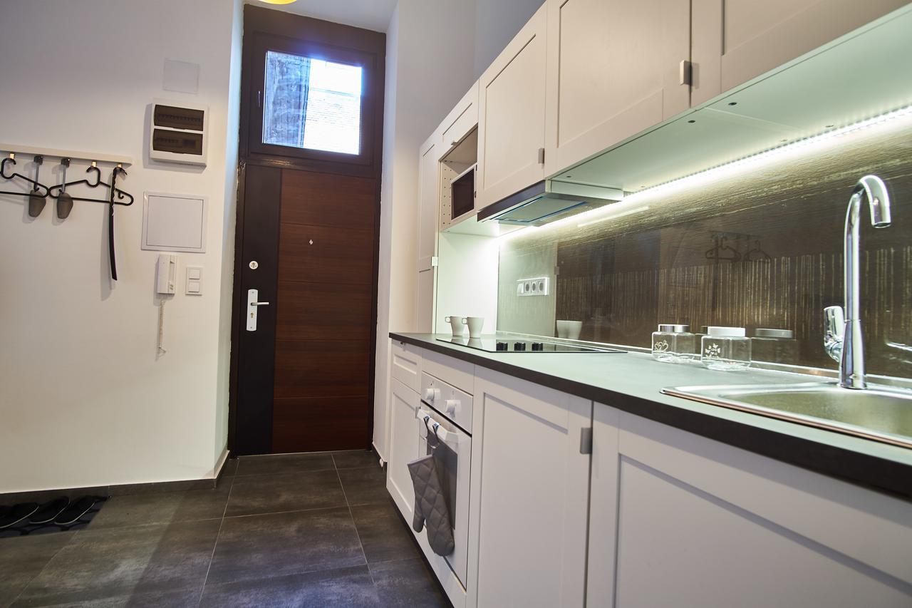 Design Apartment In The City Center With Ac บูดาเปสต์ ภายนอก รูปภาพ